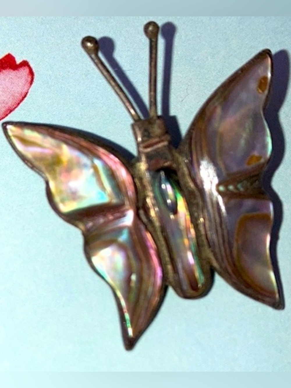 Vintage silver and mother of pearl 🦋 brooch